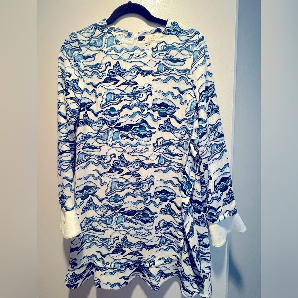 NWOT Essential Antwerp blue and white swirl dress with side ruffle size 36